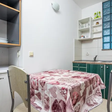 Apartman With Wifi - 9701 Rovinj